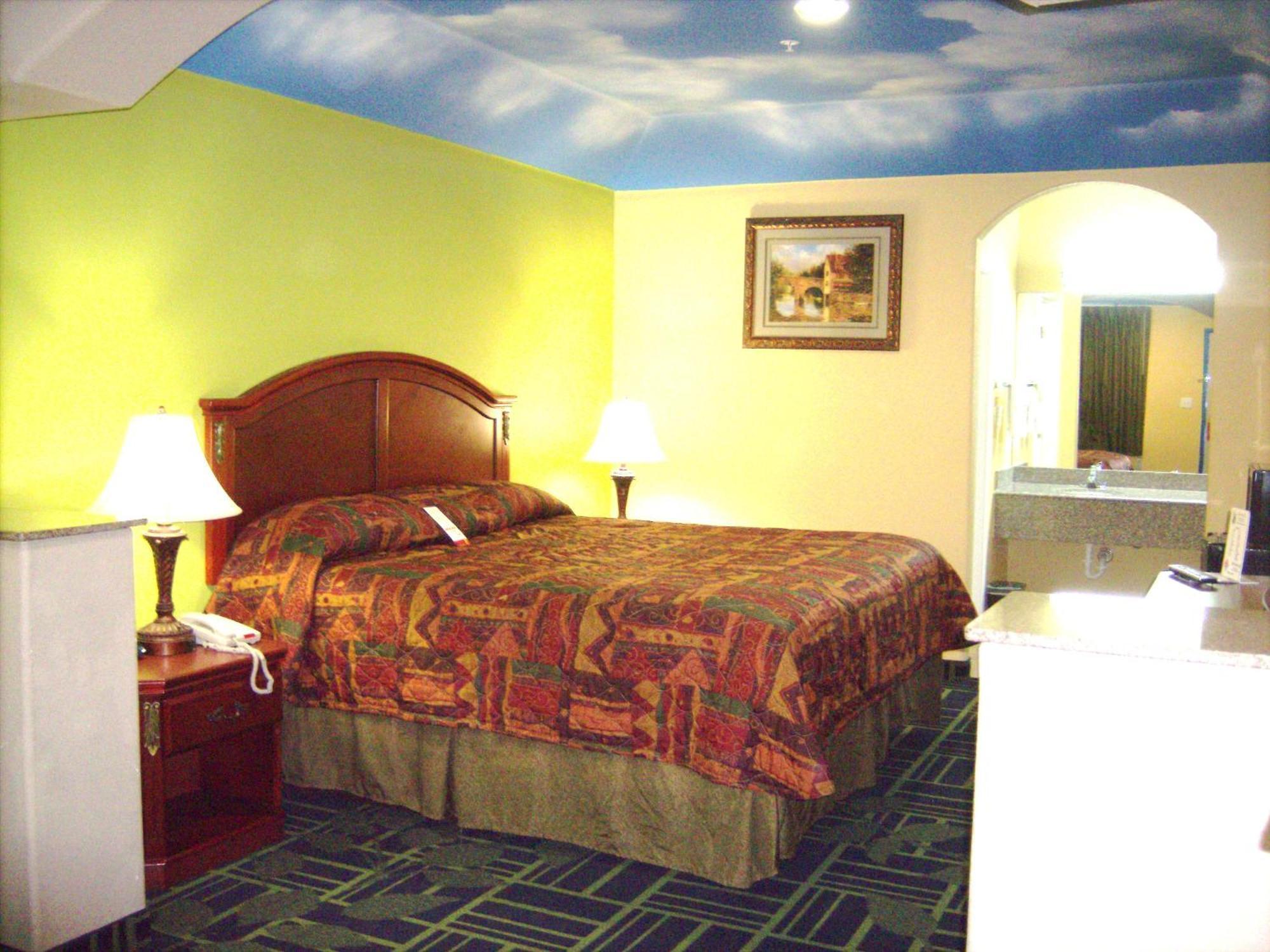 Regency Motel 2*